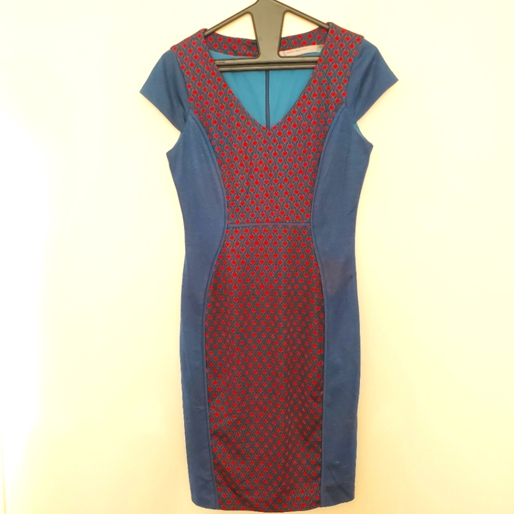 Andrew Marc New York sheath cap sleeve midi with zip up back. Sz 4 lightly worn